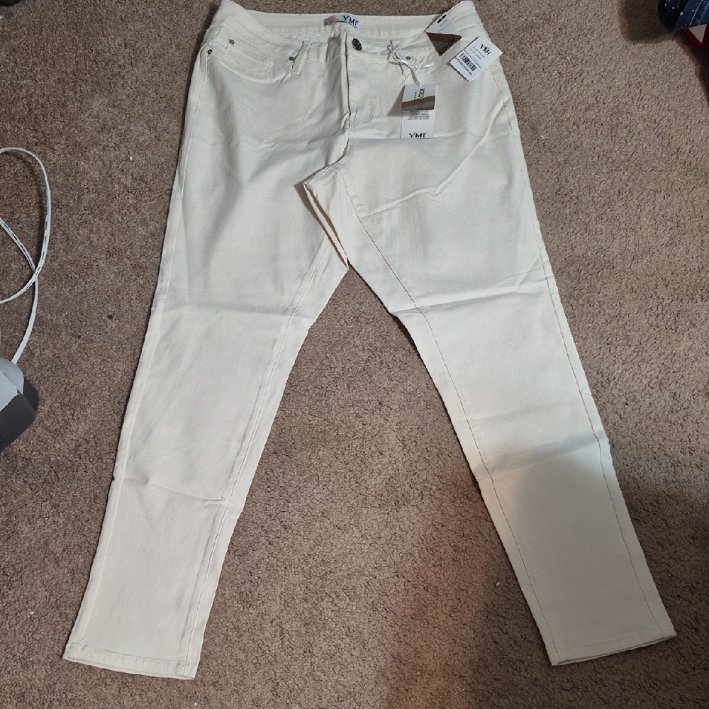 YMI Hyperstretch Cream Skinny Pants